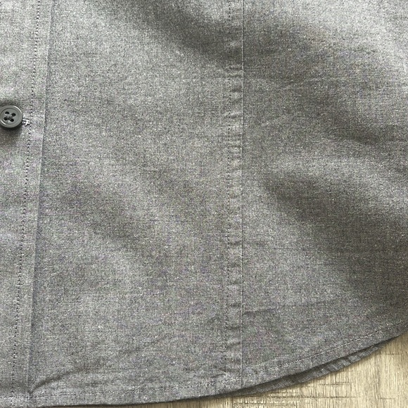 Shirt - Picture 6 of 8